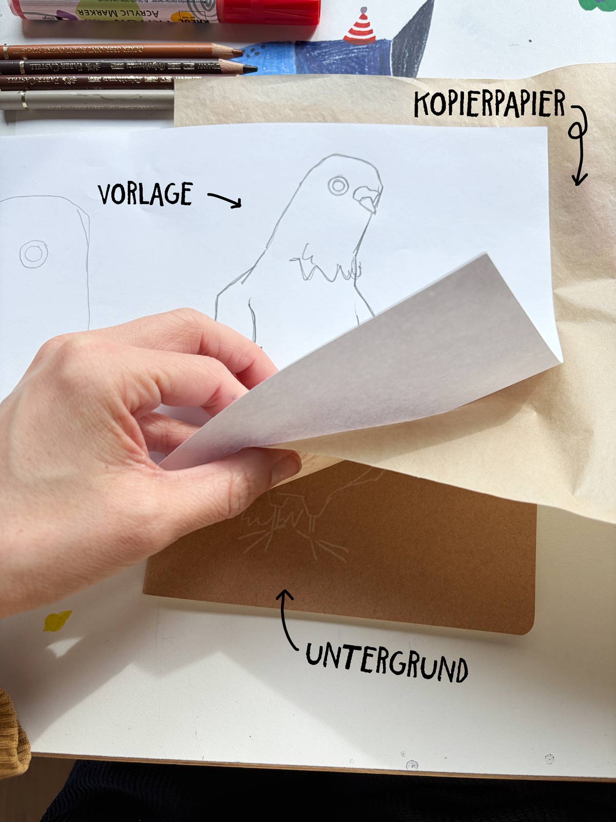 Taube transferiert mit Kopierpapier in weiß von Halfbird