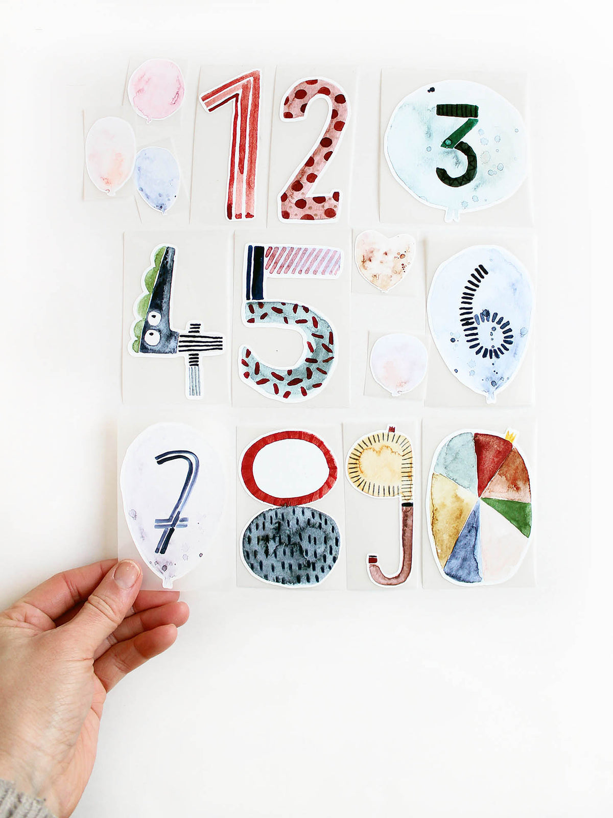 Bügelbilder von halfbird, alle Zahlen und Luftballons für dein Geburtstagsshirt