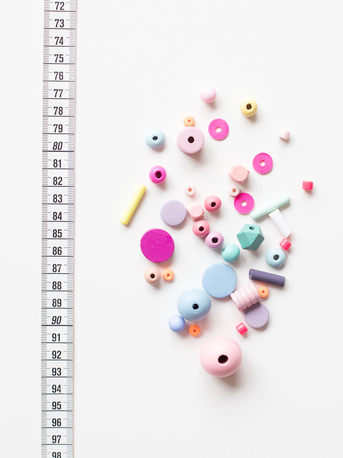 Maßband mit Perlenset Achtziger von Halfbird 