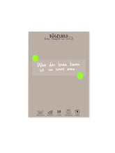 randloses Bügelbild "Zu nah dran" in weiß von Halfbird auf Karte mit Bügelanleitung