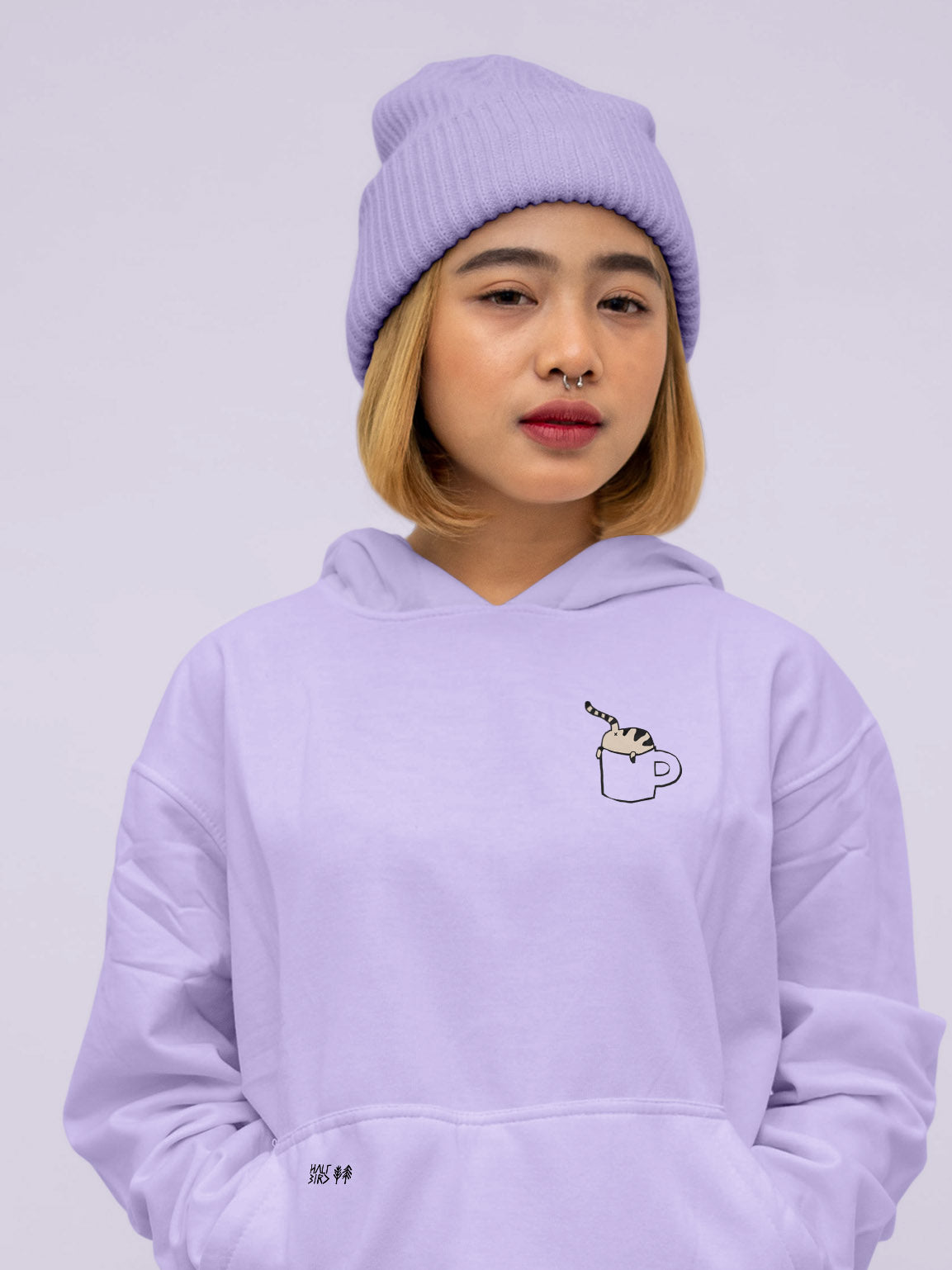 Pullover mit Katzen-Detail aus dem Set randloses XXL Bügelbild Kein Kaffee keine Witze von Halfbird