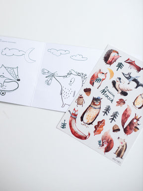 Spülmaschinenfeste Sticker "Waldgeflüster" von Halfbird mit Ausmalposter im Innenteil