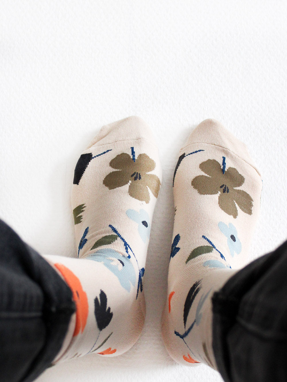 Socken "große Blumen" | beige