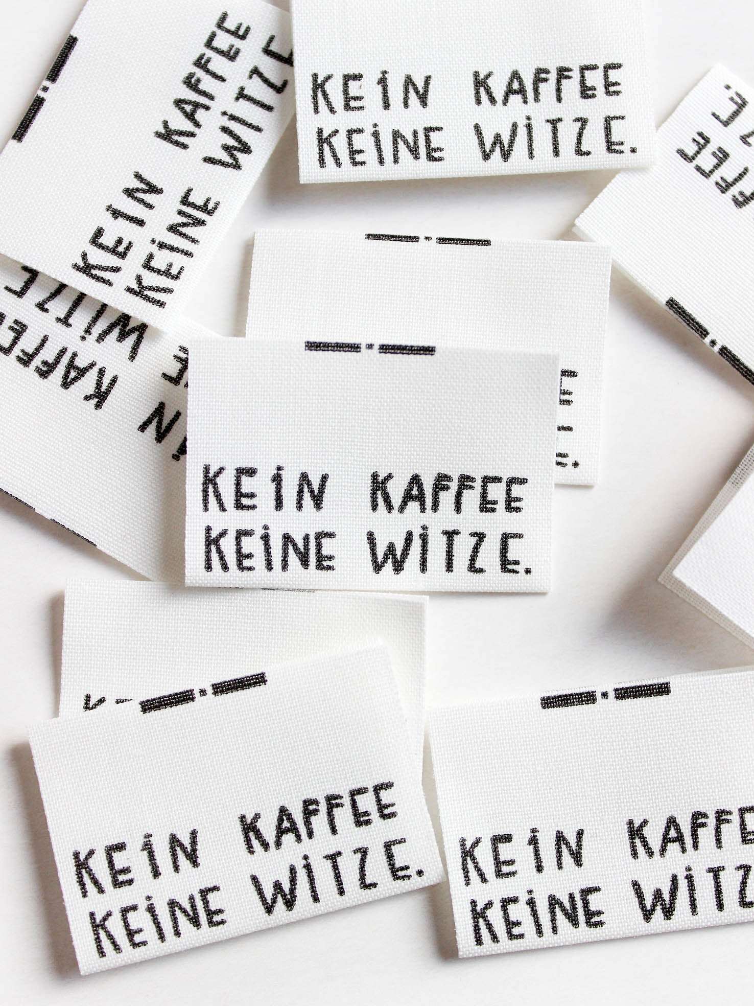 Label für Kleidung aus Biobaumwolle kein kaffee keine witze